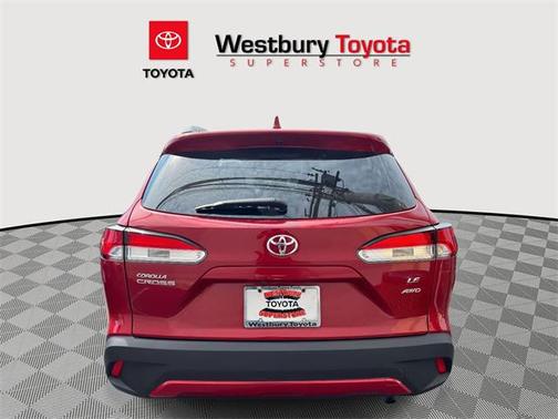 2023 Toyota Corolla Cross LE