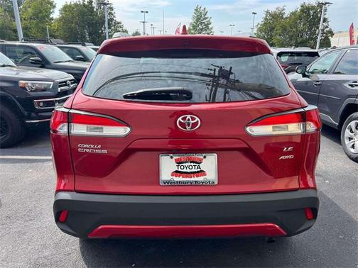 2023 Toyota Corolla Cross LE
