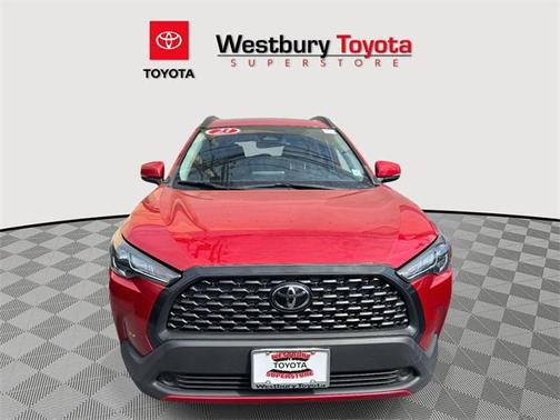 2023 Toyota Corolla Cross LE