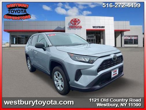 2022 Toyota RAV4 LE