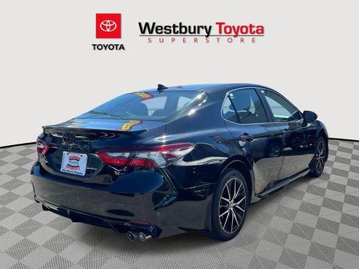 Midnight Black Metallic 2023 Toyota Camry SE