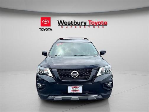 2020 Nissan Pathfinder SL 4WD