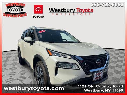 Pearl White Tricoat 2023 Nissan Rogue SV