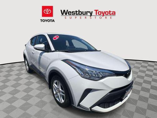 Blizzard Pearl 2021 Toyota C-HR LE