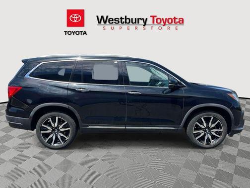 Crystal Black Pearl 2020 Honda Pilot Touring 8-Passenger