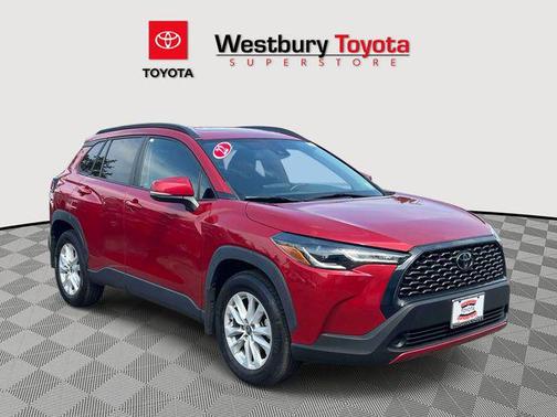 Barcelona Red Metallic 2022 Toyota Corolla Cross LE