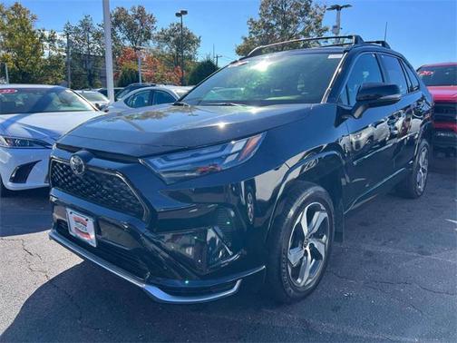 2025 Toyota RAV4 Hybrid SE