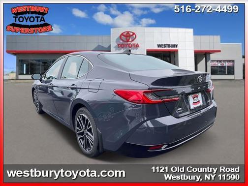 2025 Toyota Camry XLE