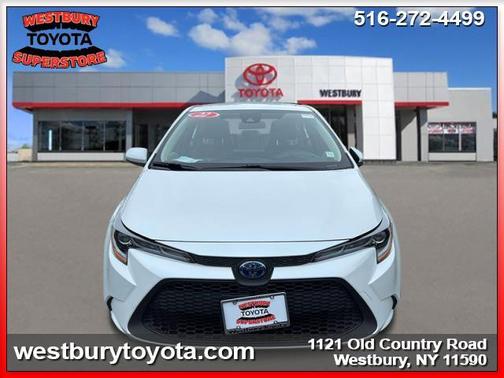 2022 Toyota Corolla Hybrid LE