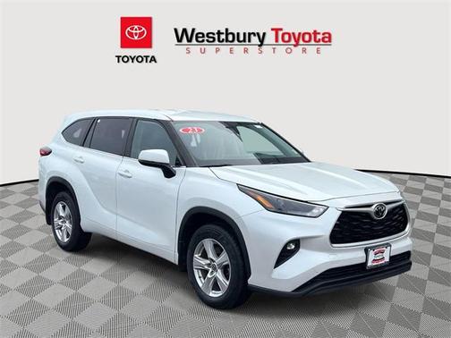 2023 Toyota Highlander LE