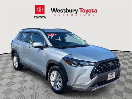2023 Toyota Corolla Cross LE
