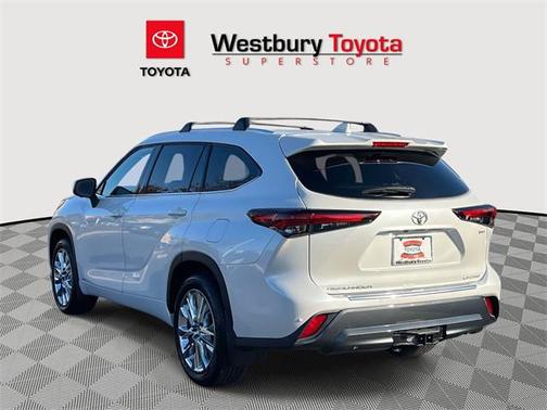 2025 Toyota Highlander Hybrid Limited