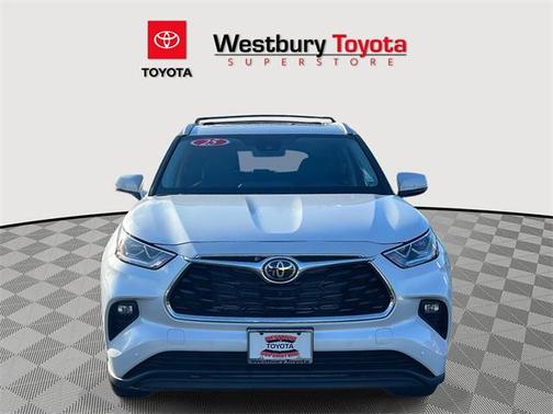 2025 Toyota Highlander Hybrid Limited