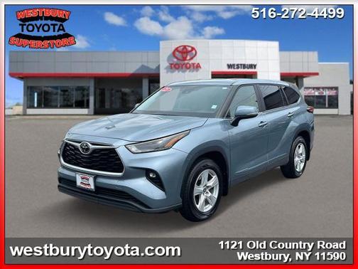2023 Toyota Highlander LE