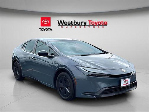 2023 Toyota Prius LE