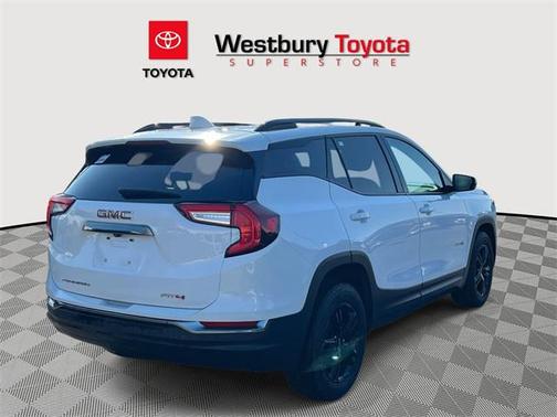 2024 GMC Terrain AWD AT4