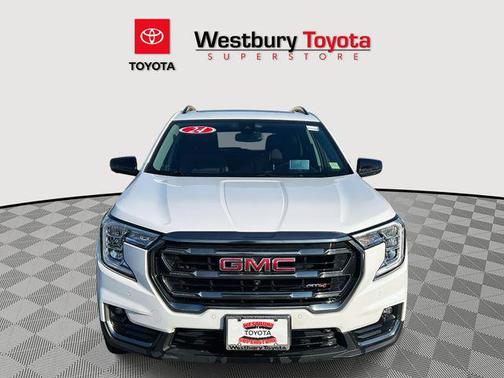 2024 GMC Terrain AWD AT4