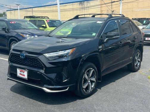 2024 Toyota RAV4 Prime SE