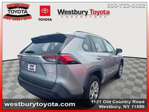Silver Sky Metallic 2019 Toyota RAV4 LE