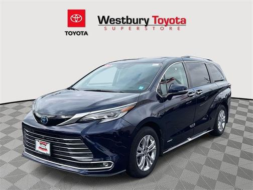 2021 Toyota Sienna Platinum 7 Passenger
