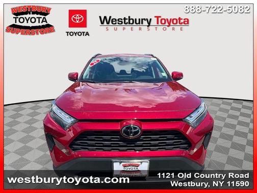 Pearl 2025 Toyota RAV4 XLE