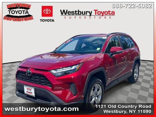 Pearl 2025 Toyota RAV4 XLE