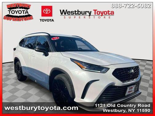 Wind Chill Pearl 2023 Toyota Highlander XSE