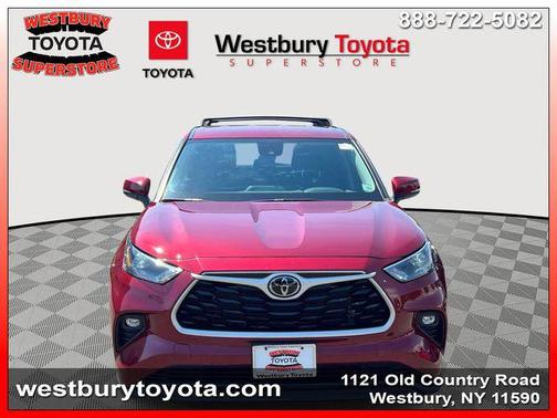 Ruby Flare Pearl 2023 Toyota Highlander LE