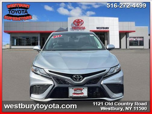 2021 Toyota Camry XSE