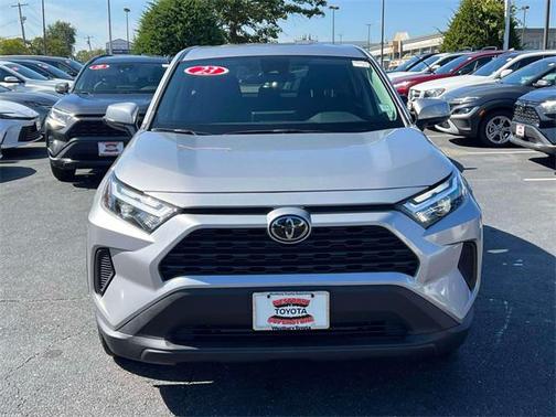 2023 Toyota RAV4 LE