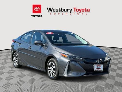 2022 Toyota Prius Prime XLE