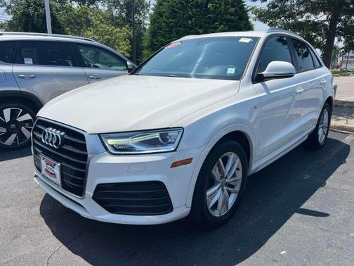 2018 Audi Q3 2.0T Premium