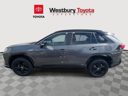 2021 Toyota RAV4 Hybrid SE