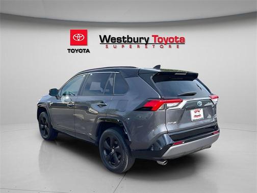 2021 Toyota RAV4 Hybrid SE