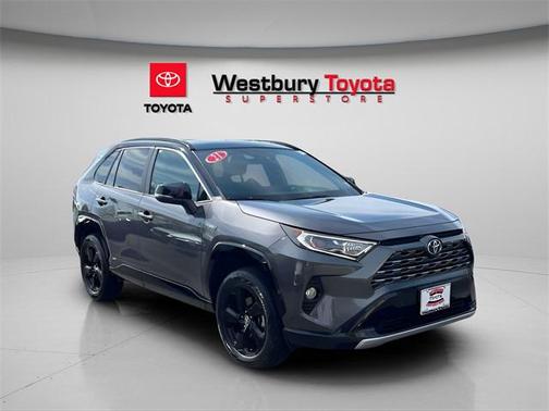 2021 Toyota RAV4 Hybrid SE