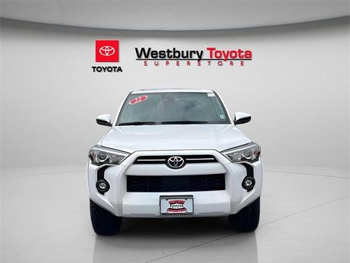 2022 Toyota 4Runner SR5