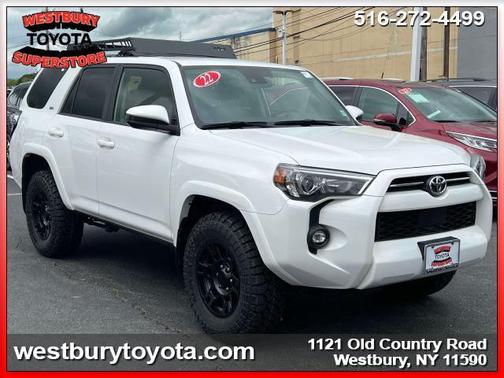 2022 Toyota 4Runner SR5