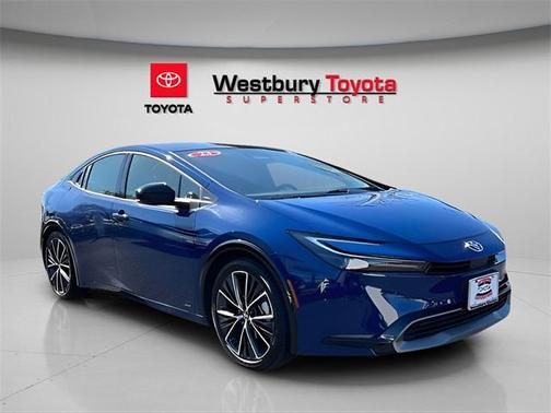 2023 Toyota Prius XLE