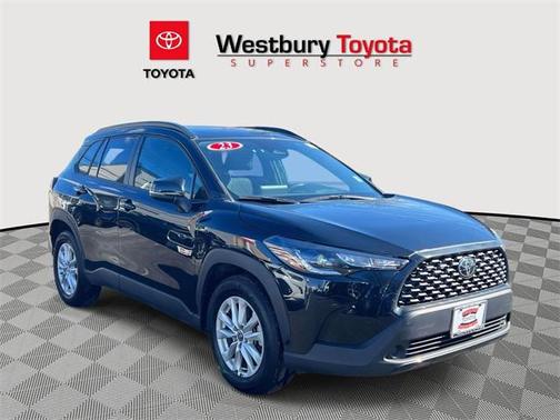 2023 Toyota Corolla Cross LE