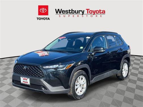 2023 Toyota Corolla Cross LE