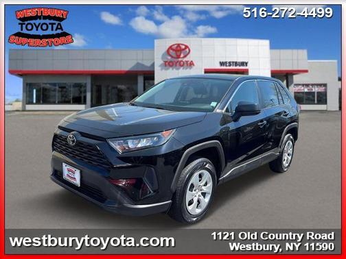 2022 Toyota RAV4 LE