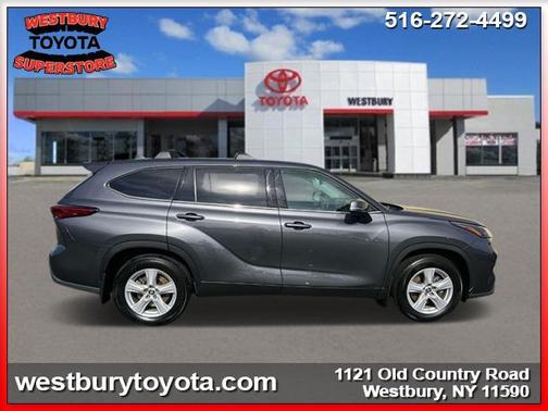 2022 Toyota Highlander L