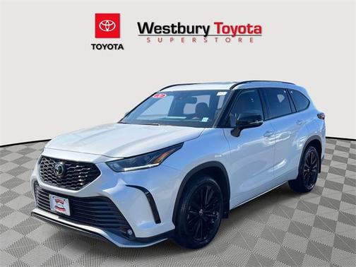2024 Toyota Highlander XSE