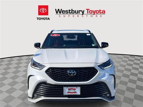2024 Toyota Highlander XSE