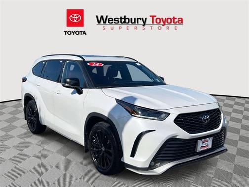 2024 Toyota Highlander XSE