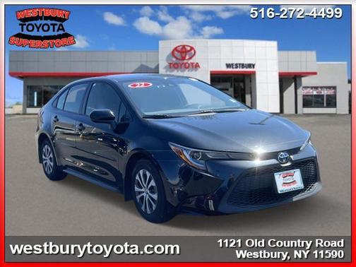2022 Toyota Corolla Hybrid LE
