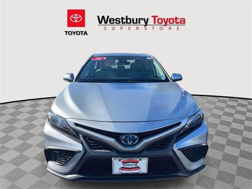 2024 Toyota Camry Hybrid SE