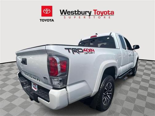 2022 Toyota Tacoma TRD Sport