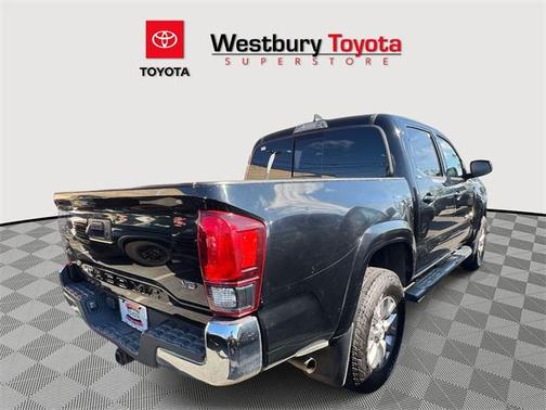 2018 Toyota Tacoma SR5