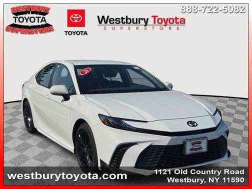 Ice Cap 2026 Toyota Camry SE